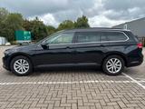 Volkswagen Passat Variant 2.0 TDI DSG Comf | Shzg | Navi - Volkswagen Passat Variant in Kiel