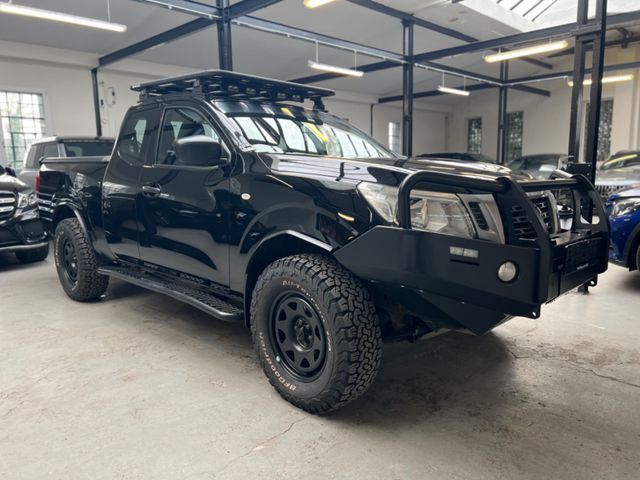 Nissan Navara NP300 Visia King Cab 4x4