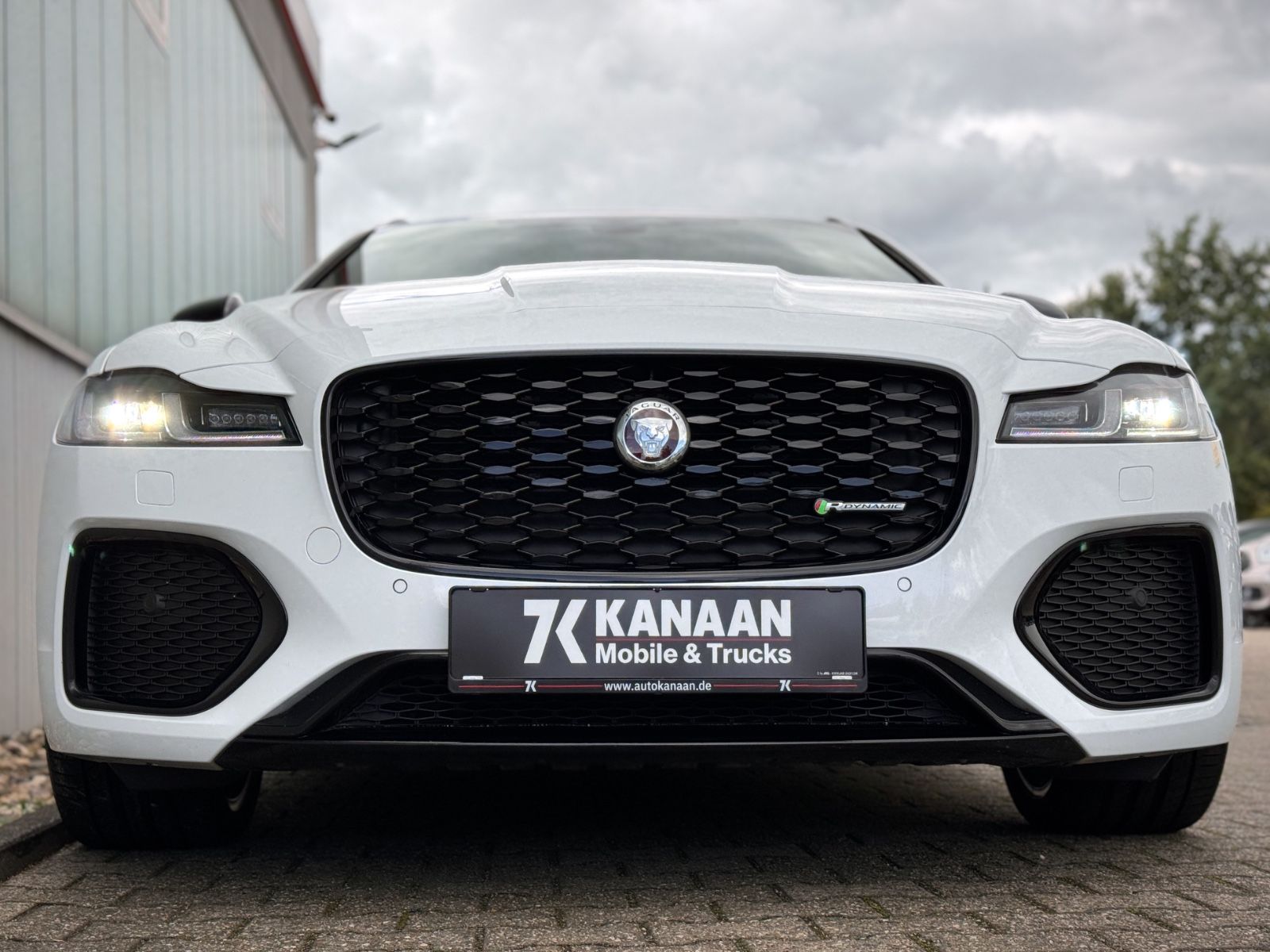 Jaguar XF Sportbrake D200 AWD R-Dynamic Black*PANO|AHK* imagem 3