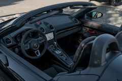 Fahrzeugabbildung Porsche 718 Spyder*neuwertig*Vollschalensitze*BOSE*