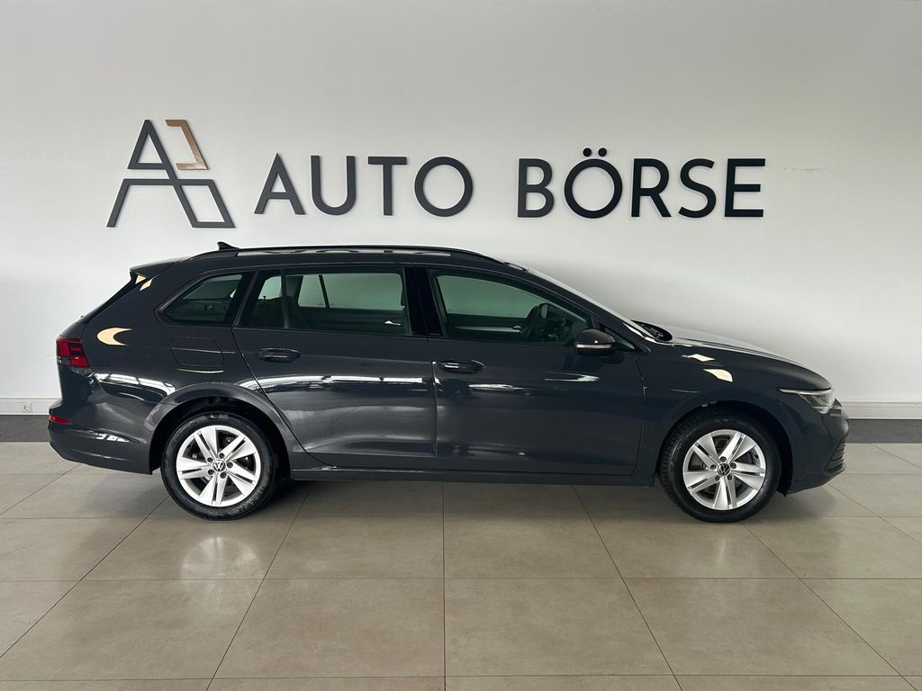 Volkswagen Golf VIII Var 2.0TDI LIFE*LED*ACC*NAVI*PDC*ViCo*