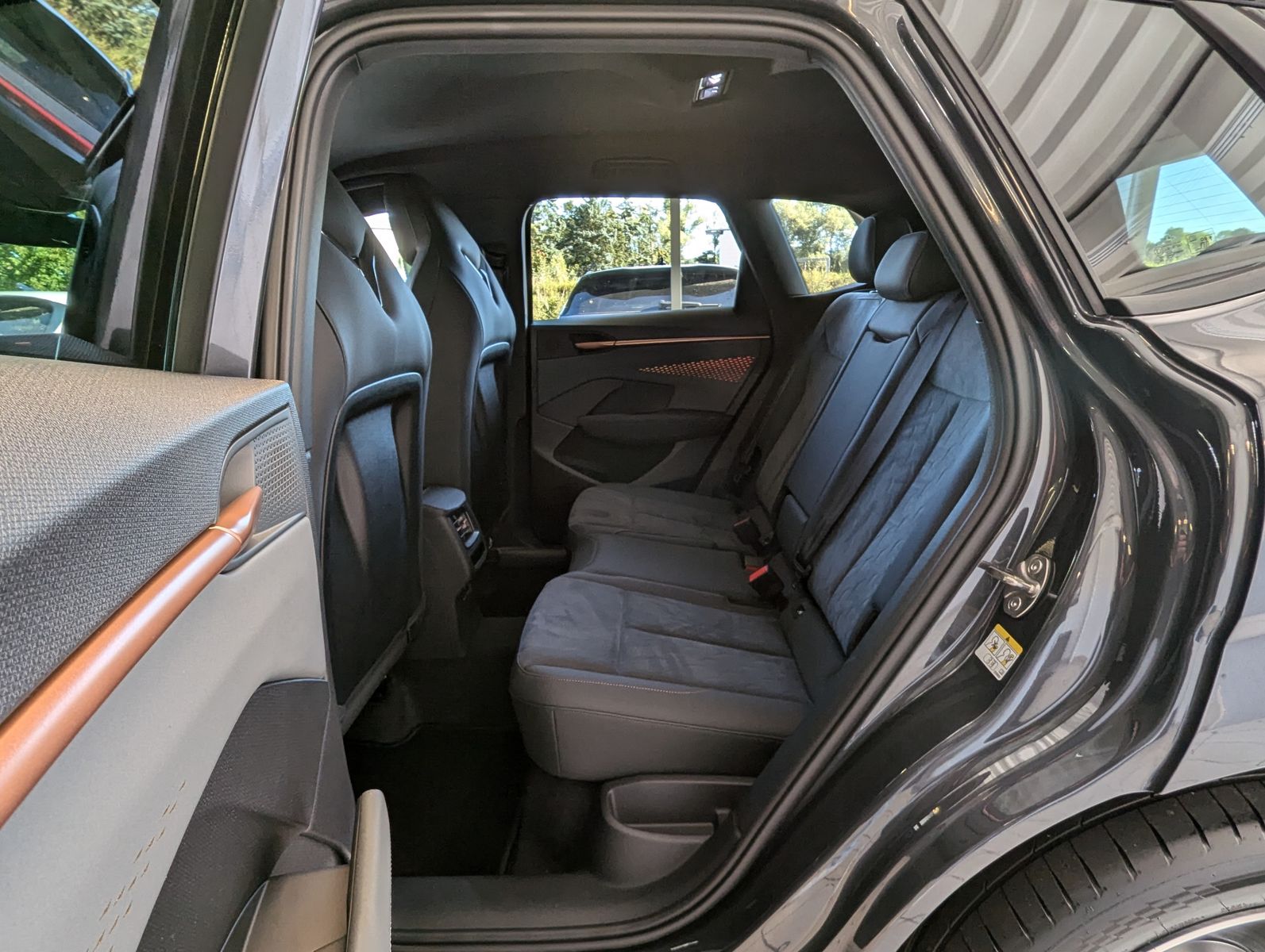 CUPRA Terramar 1.5 eTSI Dinamica Edge-Paket HUD 19" - Image 13