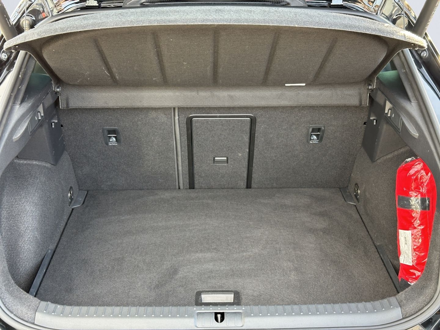 Formentor 1.5TSI 110kW DSG LED GJR ACC Parklenka