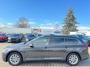Volkswagen Passat Variant - 2