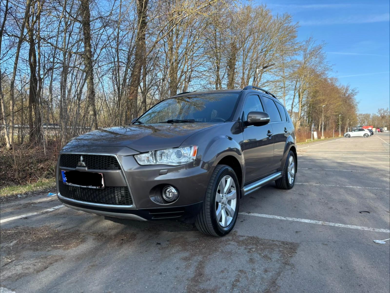 Mitsubishi Outlander 35 Jahre 4WD