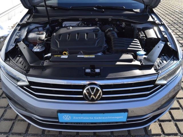 Passat Variant 2.0 TDI DSG AHK/STAND-HZ/MATRIX/N