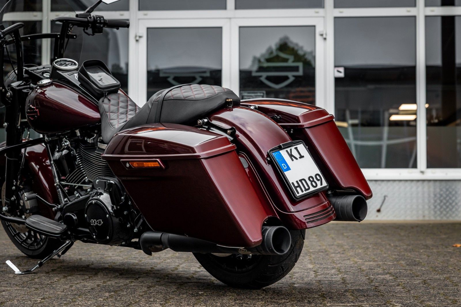 Fahrzeugabbildung Harley-Davidson FLHRXS ROAD KING SPECIAL 114 CUI - JEKILL&HYDE -