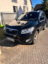 Hyundai Santa Fe - Hyundai SANTA FE aus 2011 mit Diesel-Antrieb