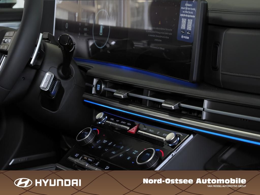 Fahrzeugabbildung Hyundai SANTA FE PHEV SIGNATURE DigitalKey 360° el. Heck