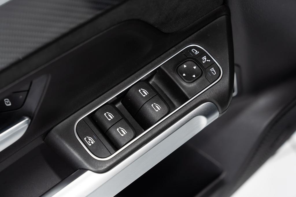 Mercedes-Benz GLB 250