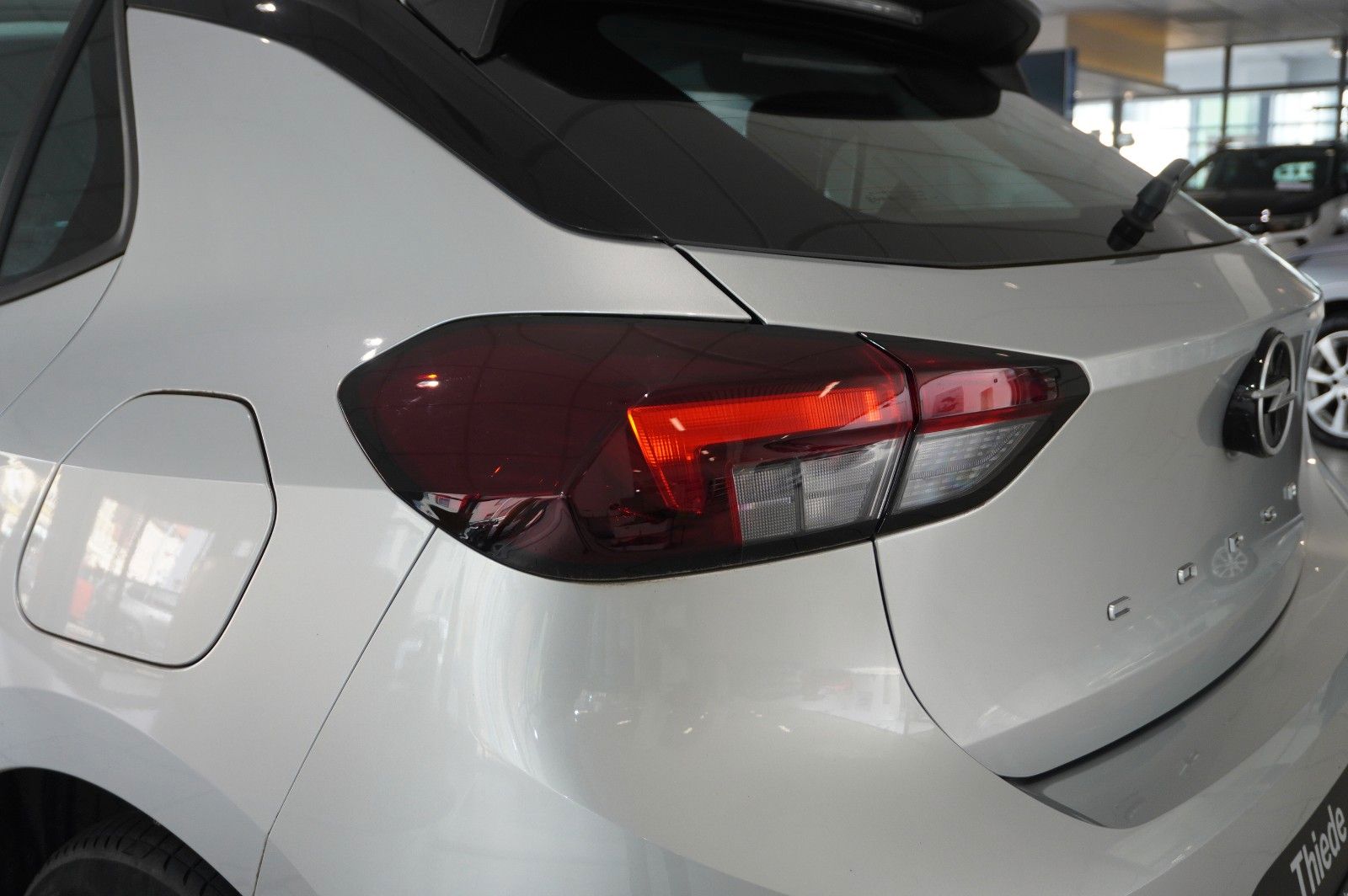 Fahrzeugabbildung Opel Corsa F 1.2 FACELIFT NAVI/LED/KAMERA/VIRTU./DAB+
