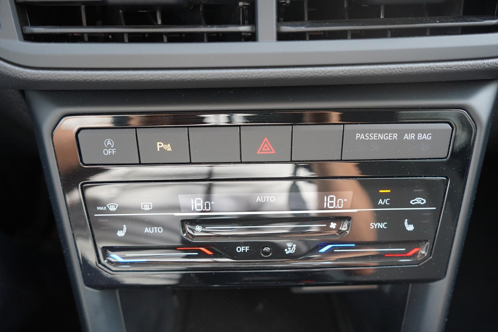 Volkswagen T-Cross 1.0 Life Klimaaut. Navi Sitzheizung PDC, миниатюра 19