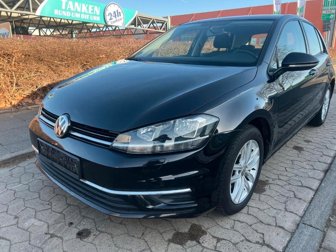 VW Golf