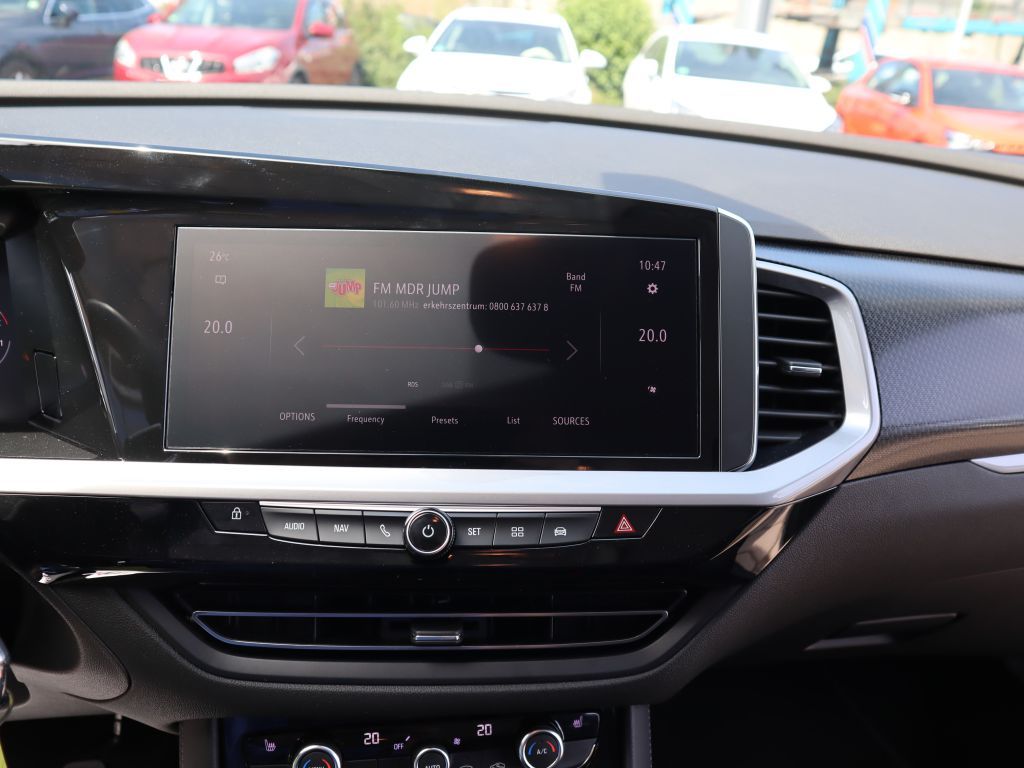 Fahrzeugabbildung Opel Grandland 1.2 DI GS+LED+Allwetter+AGR+NaviPro