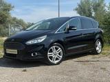 Ford S-Max Titanium2.0 TDCi*Automatik*7-Sit*AHK*210PS - Ford S-Max mit Diesel-Antrieb: Scheckheftgepflegt