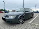 Audi A4 Quattro Avant 2.5 TDIS-Line Vollau... - Audi A4 aus 2002: Line