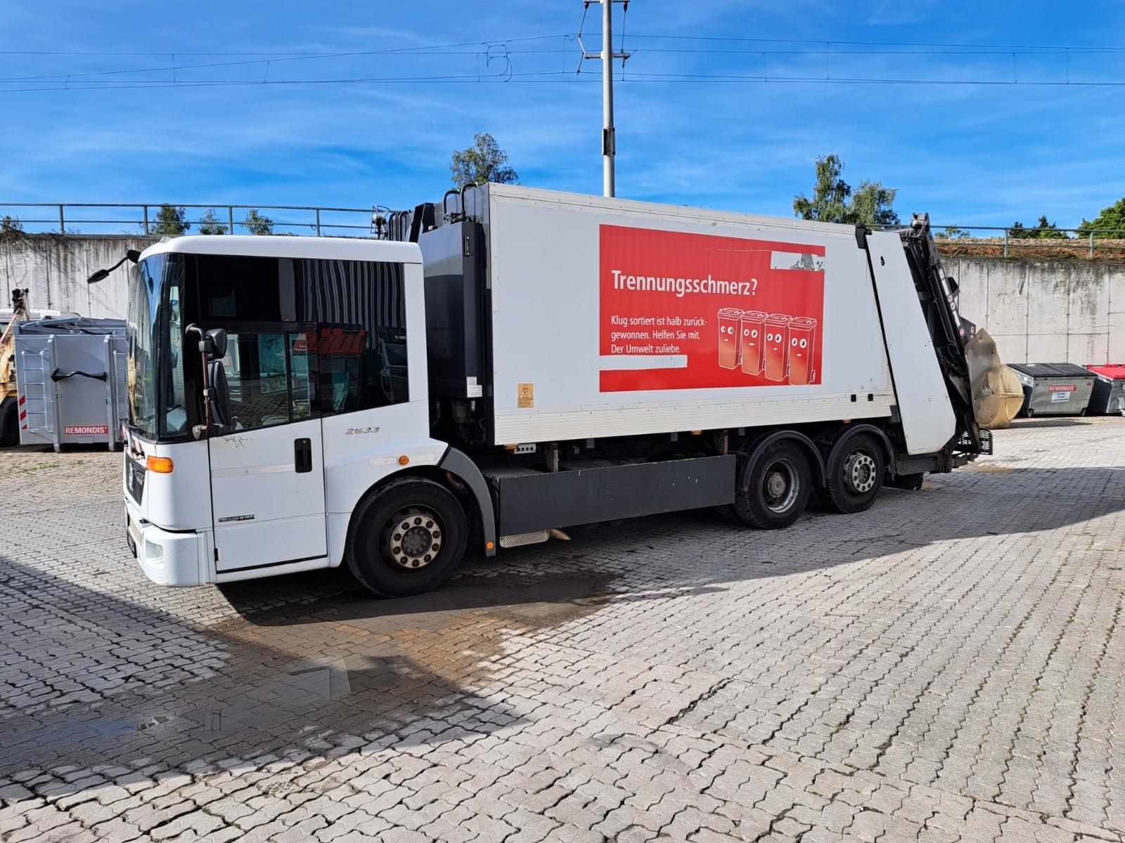 Mercedes-Benz Econic 2633
