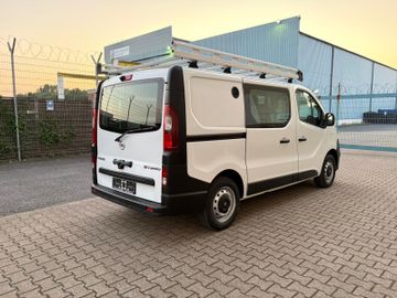 Opel Vivaro - 3