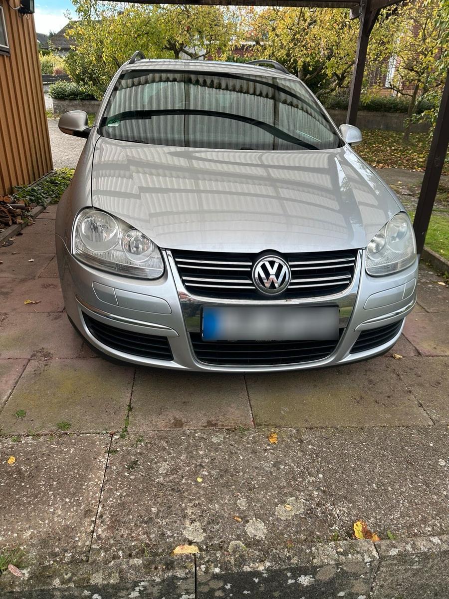 Volkswagen Golf 2008 — rear view