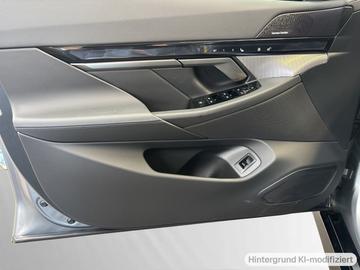 2026 BMW I5 — миниатюра 17