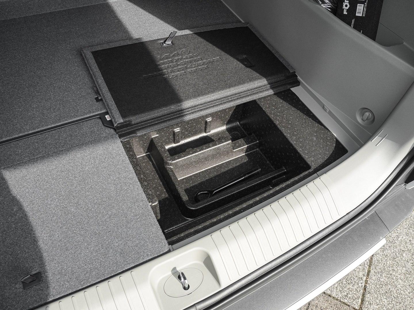 Kia PV5 Passenger 71,2 kWh Elite Allwetter, Wärmepum