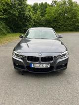 BMW 330d Sport Line Sport Line - BMW 330 aus 2013 mit Diesel-Antrieb: Limousine