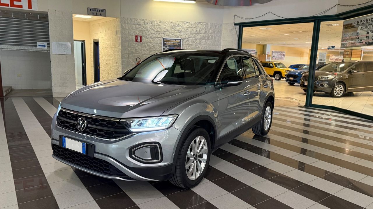Other Volkswagen T-Roc 2.0 TDI 116cv Life 03/2024 Ganc imagem 3