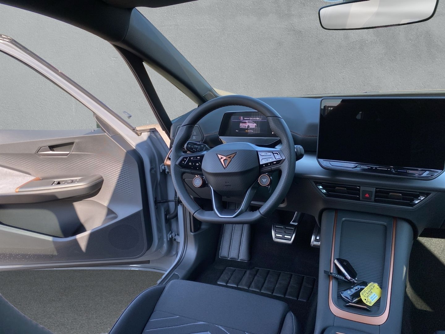 Fahrzeugabbildung CUPRA Born 170 kW Digitales Cockpit Soundsystem LED Me