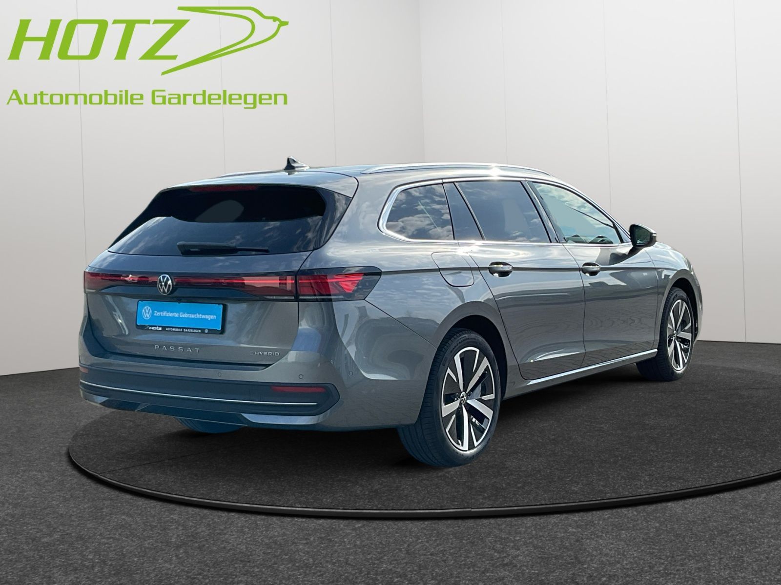 Volkswagen Passat Variant 1.5 TSI DSG eHybrid Business AHK foto 5