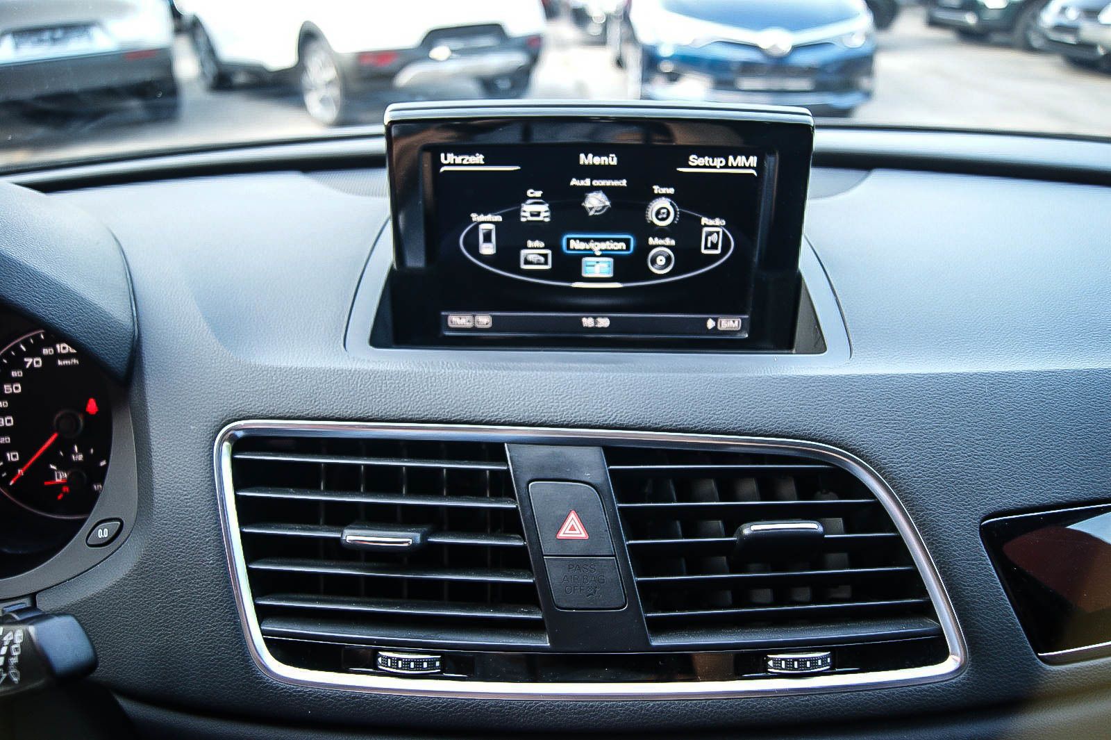Fahrzeugabbildung Audi Q3 14TSI S-tronic S-LINE PLUS 20-ZOLL PANO BOSE
