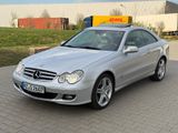 Mercedes-Benz CLK 350, V6, Automatik, Schiebedach, CarPlay - Mercedes-Benz CLK 350: Coupé