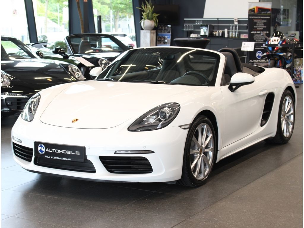 Fahrzeugabbildung Porsche Boxster R.Kamera+Klangpaket+19"S LM+Alcantara