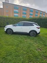 Opel Grandland (X) 1.6 Hybrid GS