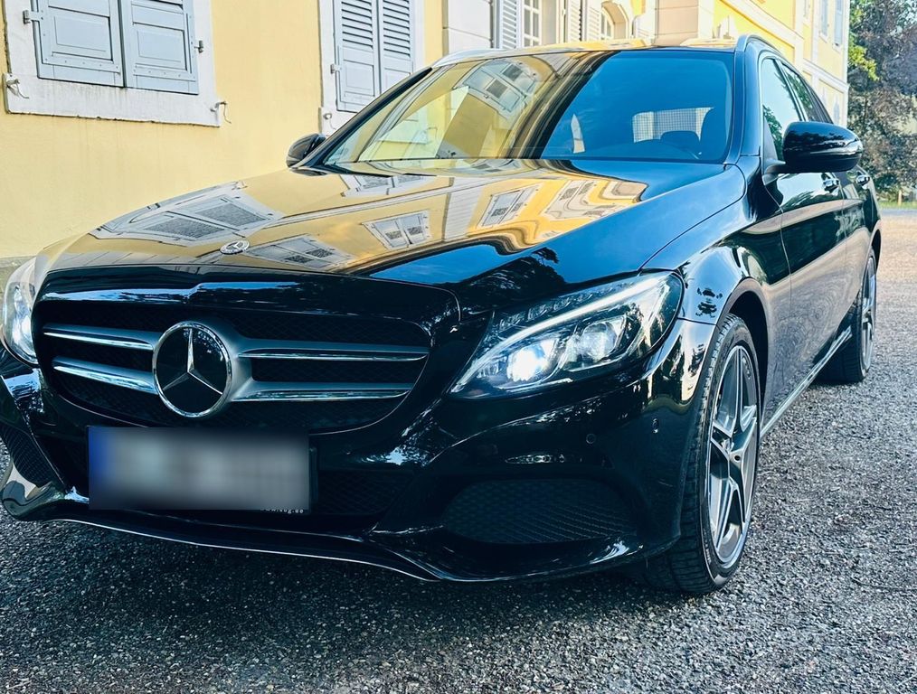 Image of Mercedes-Benz C 220