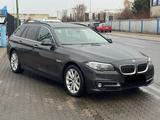 BMW 520 d xDrive/Leder/Klimaa/Kamera/Navi/E6 - BMW 520: Kombi, 520d