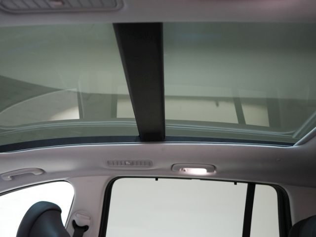 IONIQ 9 UNIQ 110kWh 4WD 6-SITZER+NAVI+360 GRAD K