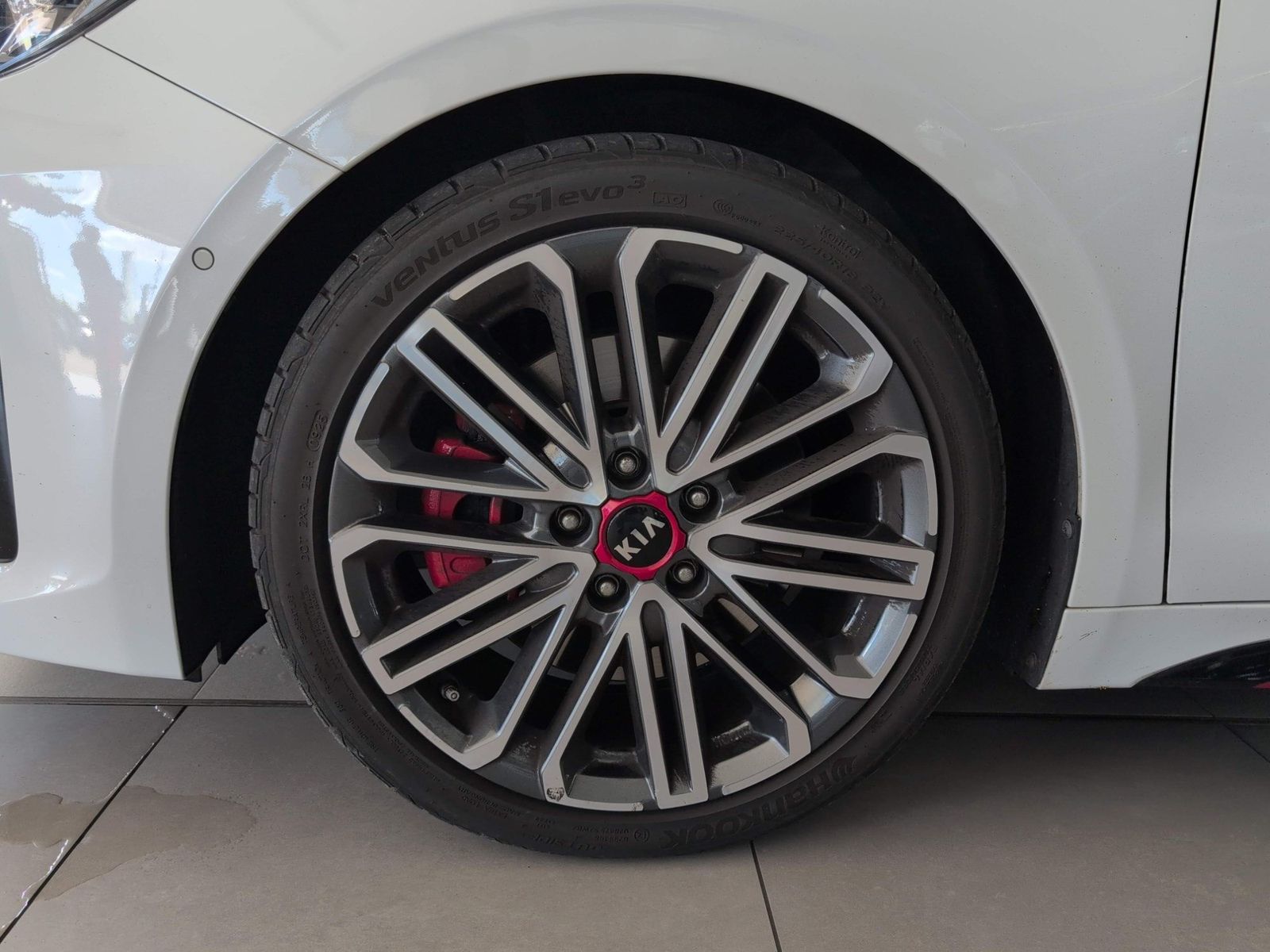 KIA pro_cee'd ProCeed 1.6 T-GDI GT DCT Navi Komfort JBL – Bild 7
