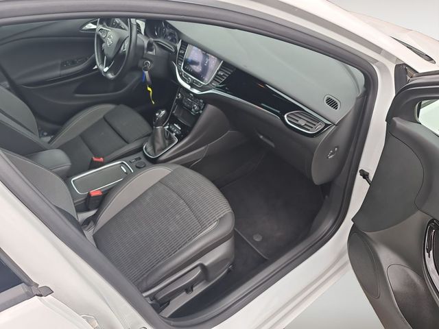 Astra 1.2 Turbo Elegance LED Matrix