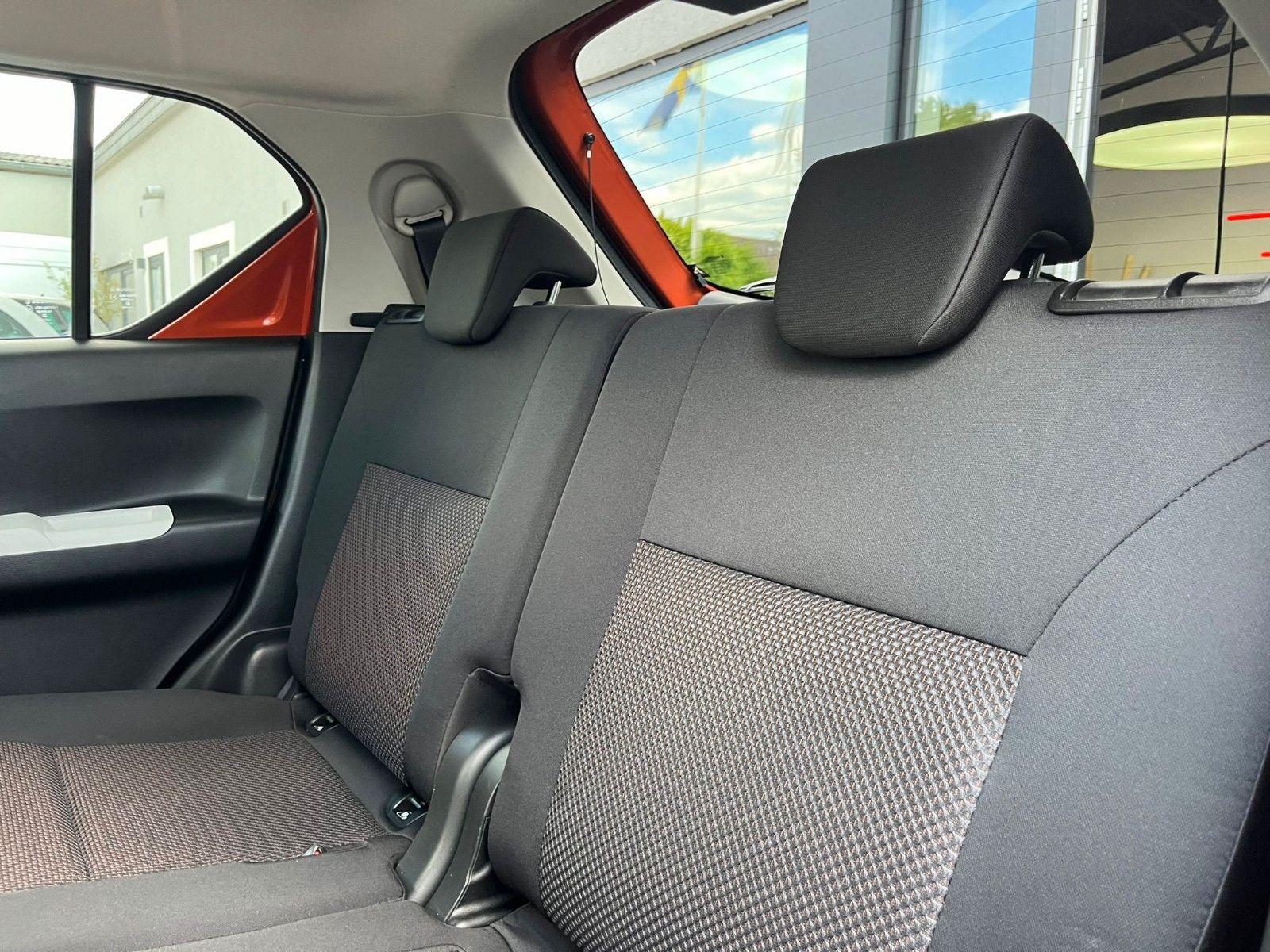 Fahrzeugabbildung Suzuki Ignis Intro Edition*8xbereift*