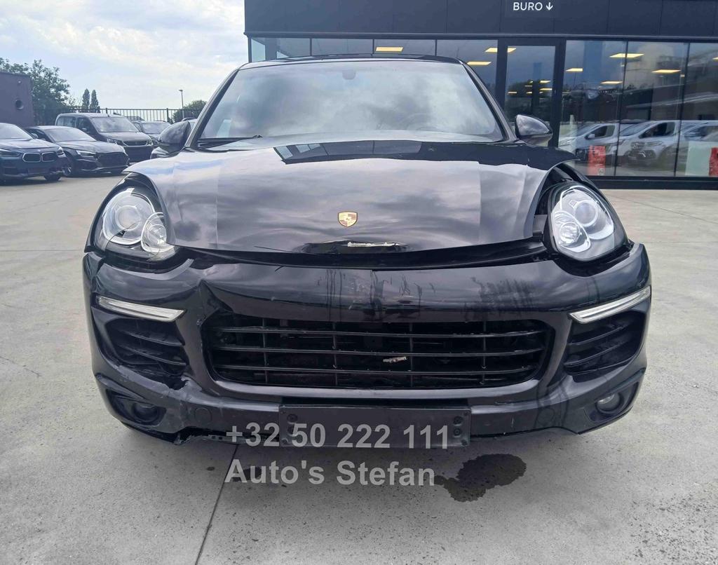 Porsche Cayenne S E-Hybrid