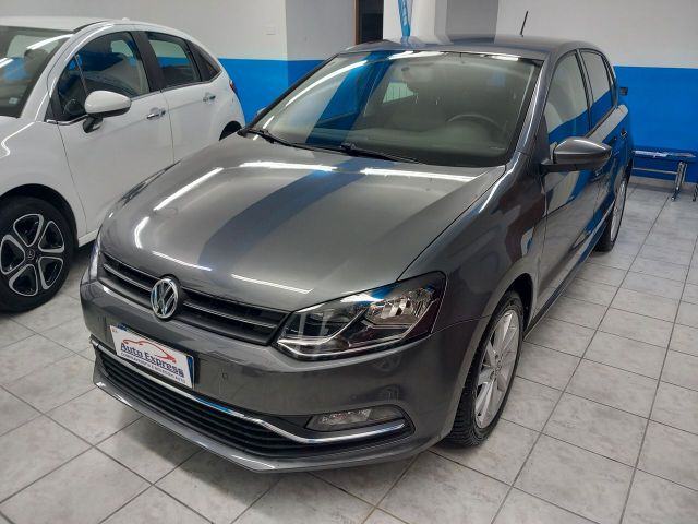 Volkswagen Polo anno 2016 1.0 benzina km 107 mil