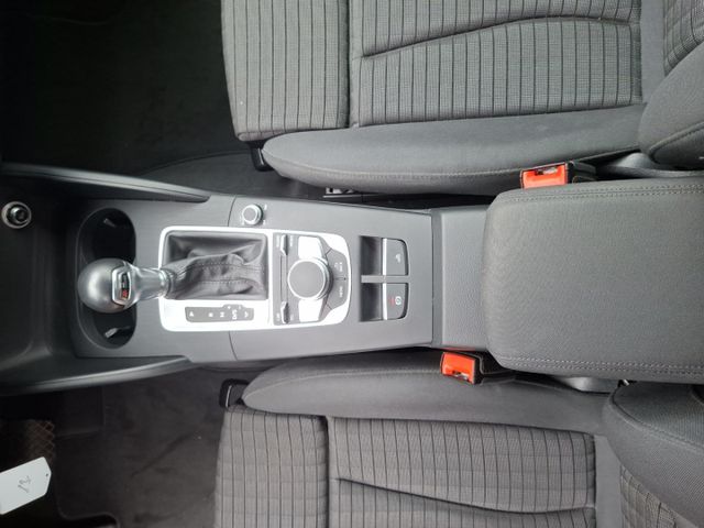 Audi A3 Cabriolet sport 1.4 TSI °Bi-Xenon°SHZ°AAC°PDC