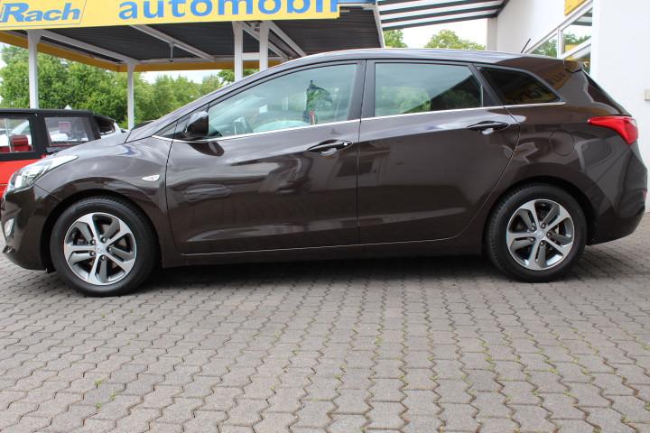 Hyundai i30 *Lenkradheizung* Sitzheizung*Tempomat*