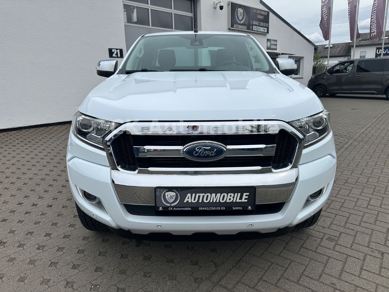 Fahrzeugabbildung Ford Ranger 3.2 TDCi Limited Extrakabine 4x4/Navi/AHK