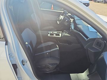 Bild 13 Opel Grandland (X) Grandland 1.2 48V Mild- Hybrid 107kW Edition Nav