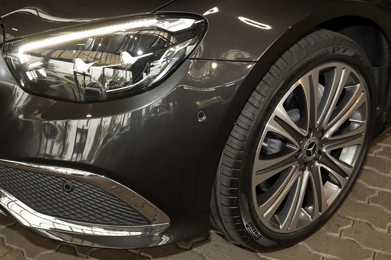 Mercedes-Benz E-Class d 4M T STANDHEIZUNG+DISTRO+MEMORY+LED+19", миниатюра 3