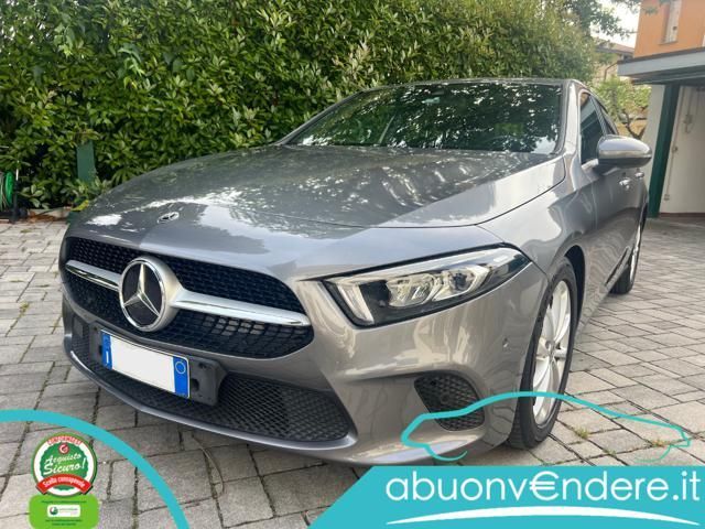 MERCEDES-BENZ MERCEDES-BENZ A 180 d Automatic Business Extra