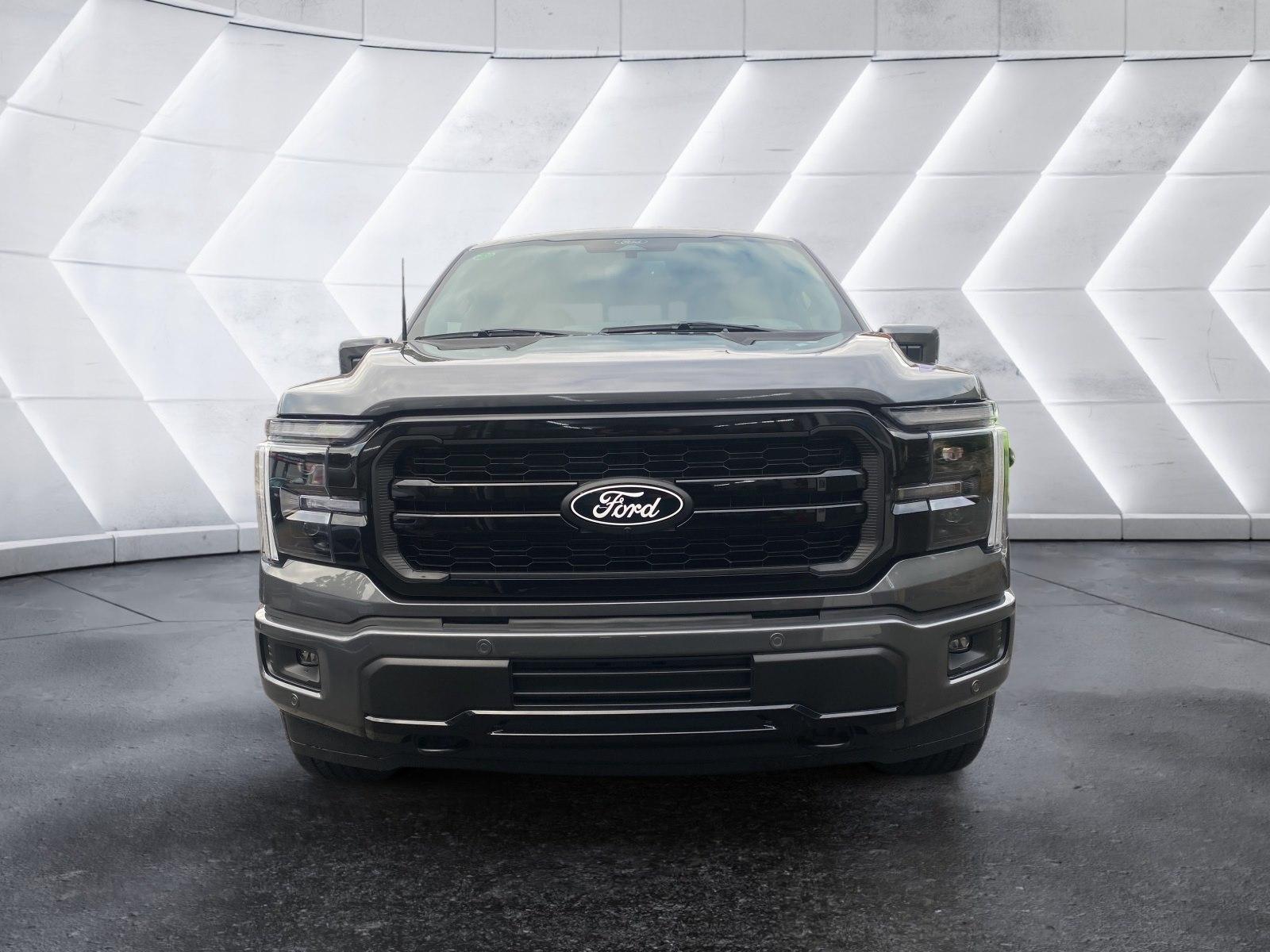 Ford F 150 LARIAT Black Edition 2025 4X4 5.0L