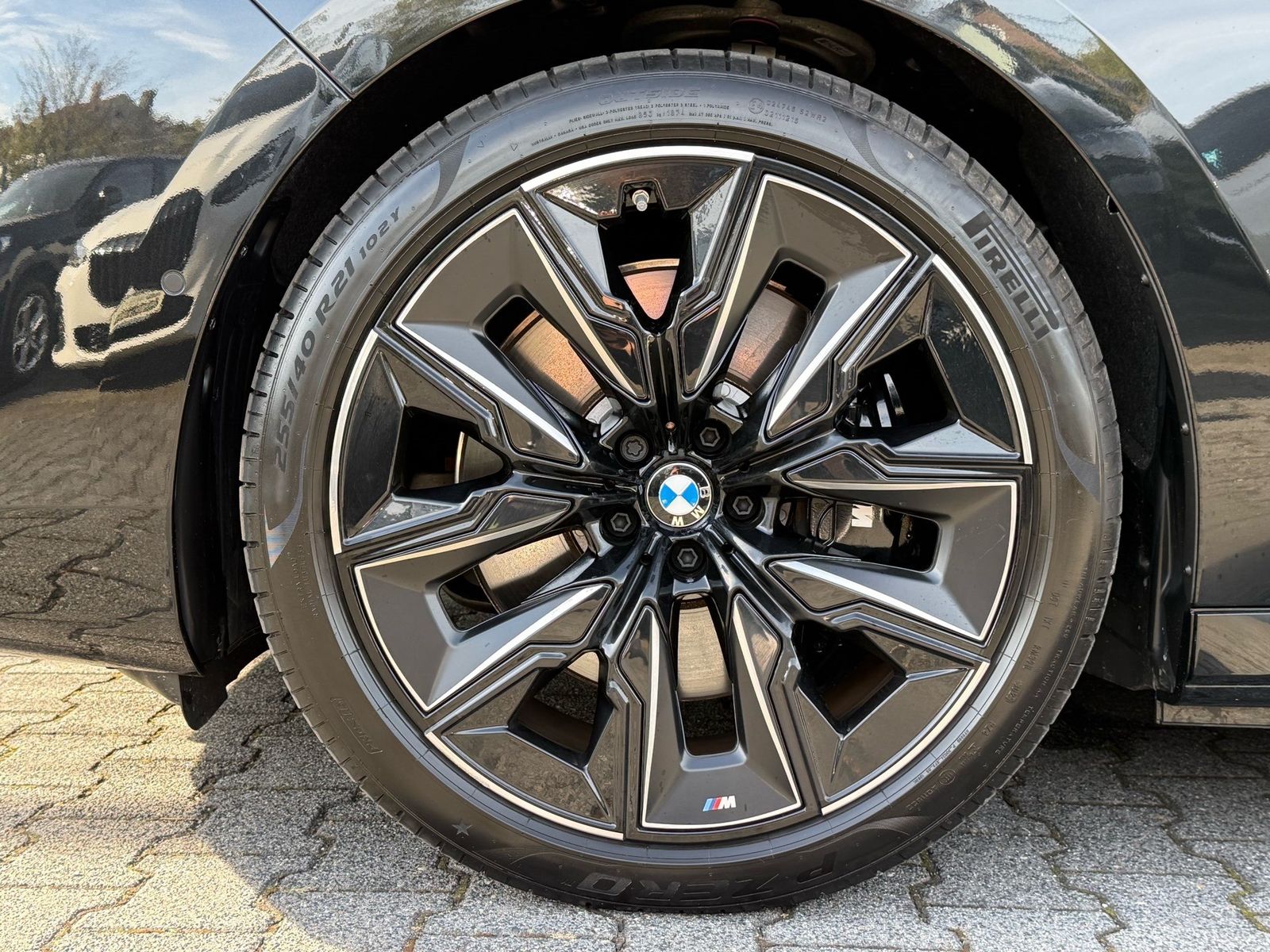 BMW i7 - Bild 37
