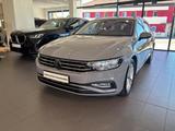 Volkswagen Passat Variant Business DAB RFK Parkassistent - Volkswagen Passat aus 2022